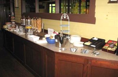 фото отеля BEST WESTERN Hotel St. Bernard