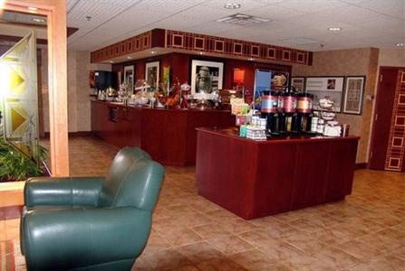 фото отеля Hampton Inn Seymour
