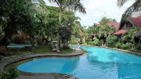 фото отеля Alona Tropical Beach Resort