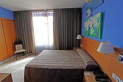 фото отеля El Aguila Hotel Utebo