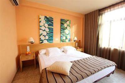 фото отеля El Aguila Hotel Utebo