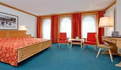 фото отеля Hotel Edelweiss Sils-Maria