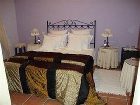 фото отеля La Sayuela Bed & Breakfast Candeleda