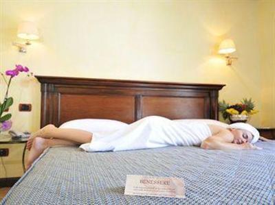 фото отеля Hotel Arbatasar