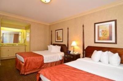 фото отеля BEST WESTERN Brentwood