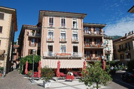 фото отеля Hotel Garni Corona