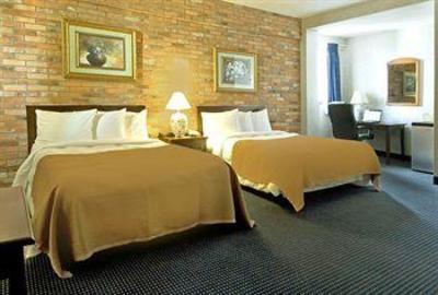 фото отеля Howard Johnson Hotel Downtown Toronto - Yorkville