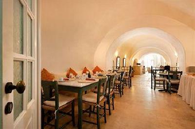 фото отеля Nefeles Suites Hotel
