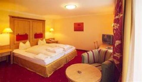 фото отеля Hotel Montana Sankt Anton am Arlberg