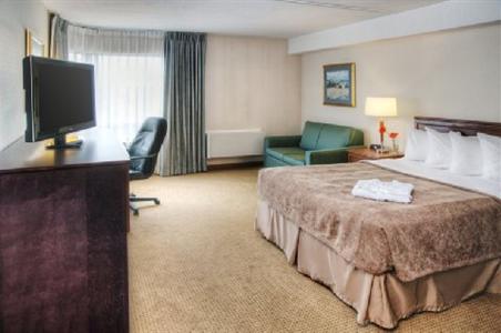 фото отеля Quality Hotel Montreal East Olympic Parc