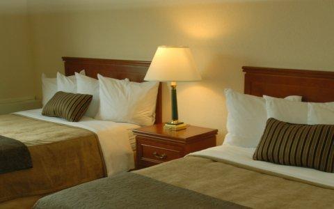 фото отеля Quality Hotel Montreal East Olympic Parc