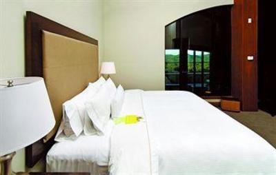 фото отеля Westin Bear Mountain Victoria Golf Resort & Spa