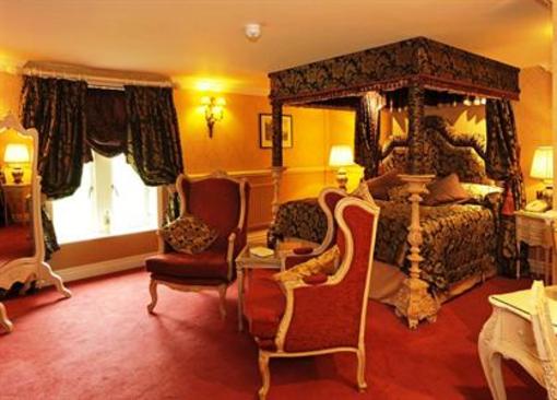 фото отеля Lumley Castle Hotel