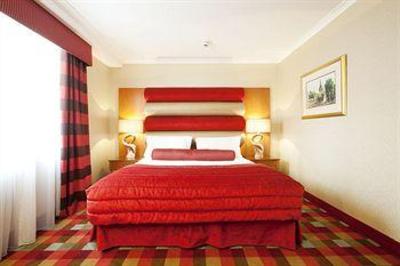 фото отеля Carlton George Hotel