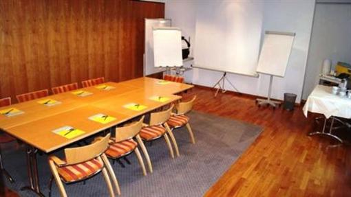 фото отеля Hotel Golf & Vitalpark Bad Waldsee