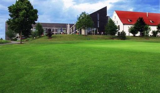 фото отеля Hotel Golf & Vitalpark Bad Waldsee