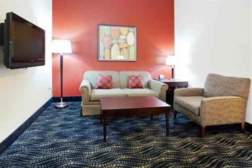 фото отеля Holiday Inn Hotel & Suites Grand Junction-Airport
