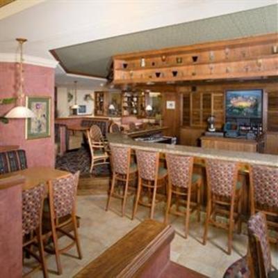 фото отеля DoubleTree Suites by Hilton Raleigh-Durham