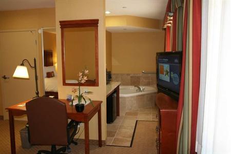 фото отеля Hampton Inn & Suites Los Angeles Burbank Airport