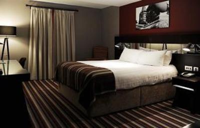 фото отеля DeVere Village Hotel & Leisure Club Wirral
