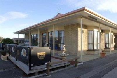 фото отеля BEST WESTERN Bass & Flinders Motor Inn