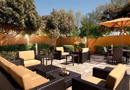 фото отеля Courtyard by Marriott San Ramon