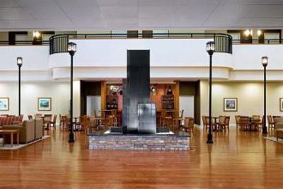 фото отеля Four Points by Sheraton Durham at Southpoint
