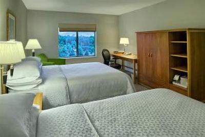 фото отеля Four Points by Sheraton Durham at Southpoint
