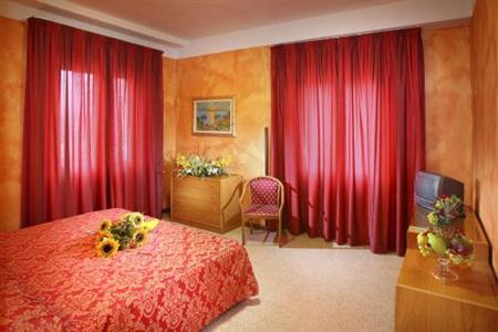 фото отеля Hotel Ariston Montecatini Terme