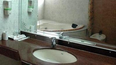 фото отеля Hotel Maya International