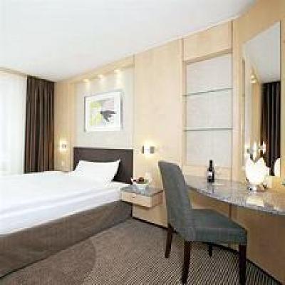 фото отеля Moevenpick Hotel Zurich-Regensdorf