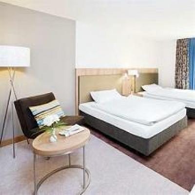 фото отеля Moevenpick Hotel Zurich-Regensdorf