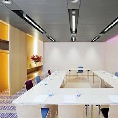 фото отеля Moevenpick Hotel Zurich-Regensdorf