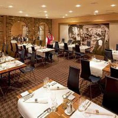 фото отеля Moevenpick Hotel Zurich-Regensdorf