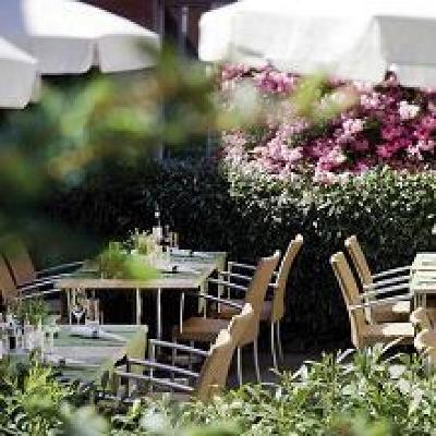 фото отеля Moevenpick Hotel Zurich-Regensdorf