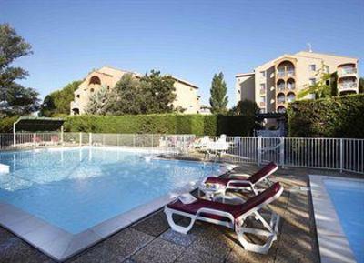 фото отеля Citadines Apart'hotel Aix Jas de Bouffan