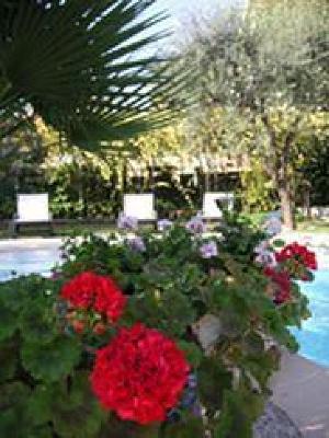 фото отеля Hotel De Charme Villa Roseraie Vence
