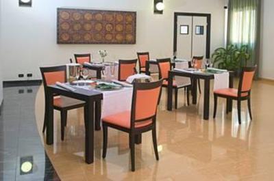 фото отеля Cerri Hotel