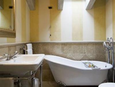фото отеля Hotel Colombara Relais Wellness Pigazzano Travo