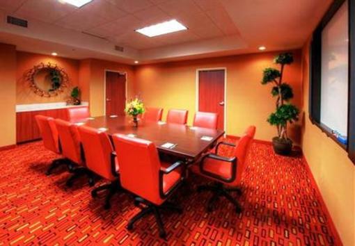 фото отеля Courtyard by Marriott Johnson City