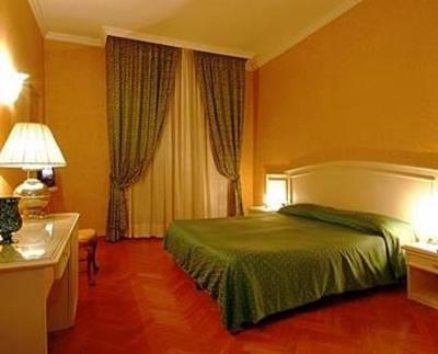 фото отеля Universo Hotel Lucca