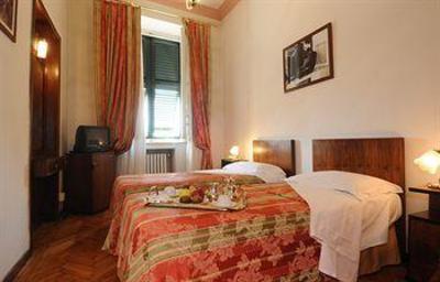 фото отеля Universo Hotel Lucca