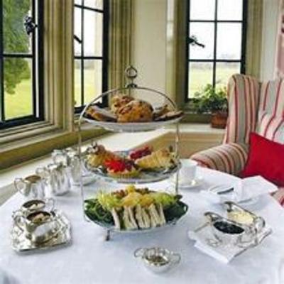 фото отеля Llangoed Hall Hotel Brecon