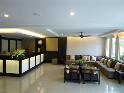 фото отеля Sinsuvarn Airport Suite