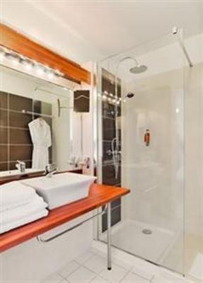фото отеля Hotel Continental Saint-Raphael