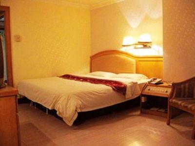 фото отеля Golden World Hotel