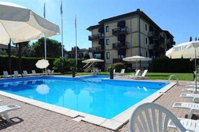 фото отеля Hotel Puccini Peschiera Del Garda