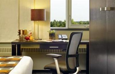 фото отеля Alma Hotel Calgary