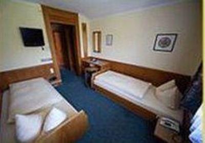 фото отеля Hotel Cristallago