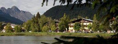 фото отеля Hotel Cristallago